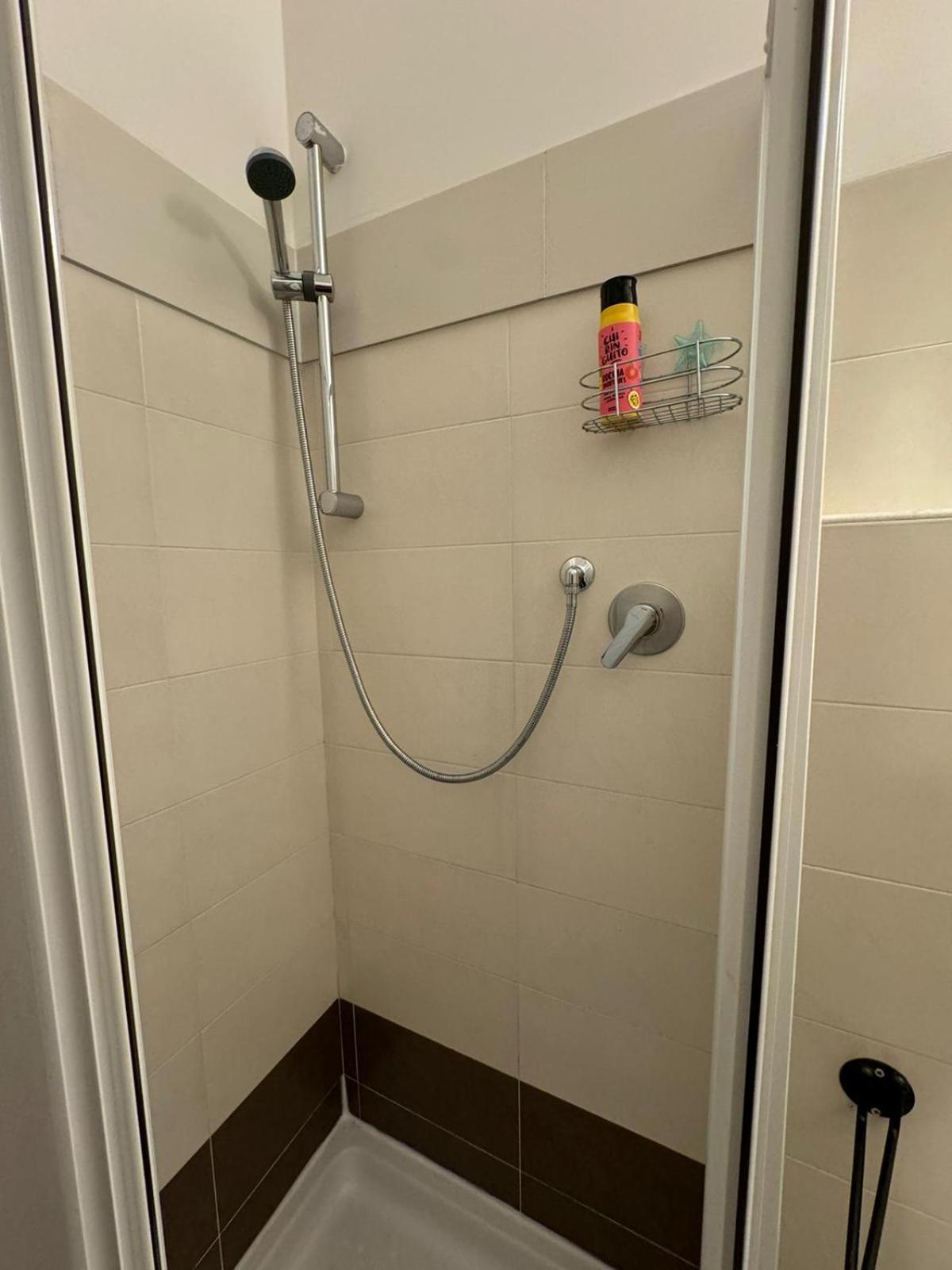 La Casa Di Glenda Ospedale Lägenhet Terni Exteriör bild
