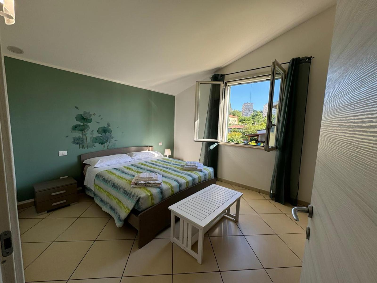 La Casa Di Glenda Ospedale Lägenhet Terni Exteriör bild